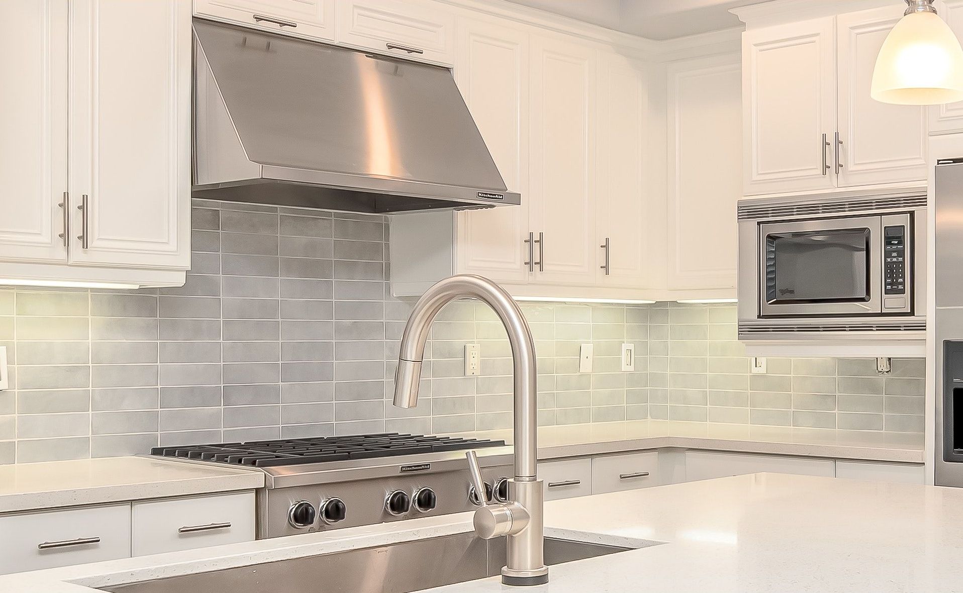 How to Choose Right Kitchen Backsplash? » The Home Atlas