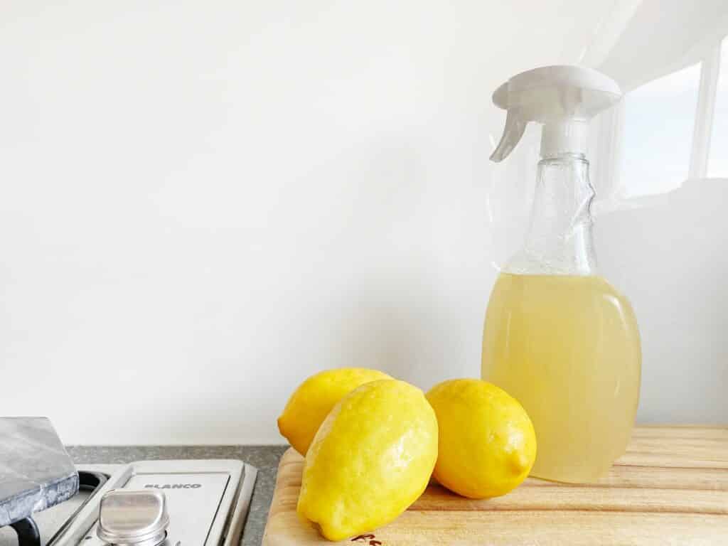 lemon kitchen cleaning tips