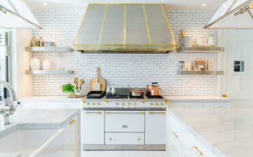 Modern Kitchen Décor Ideas That Will Spruce Up Your Space