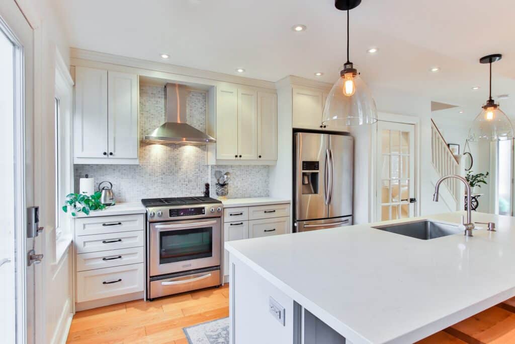 simple kitchen backsplash