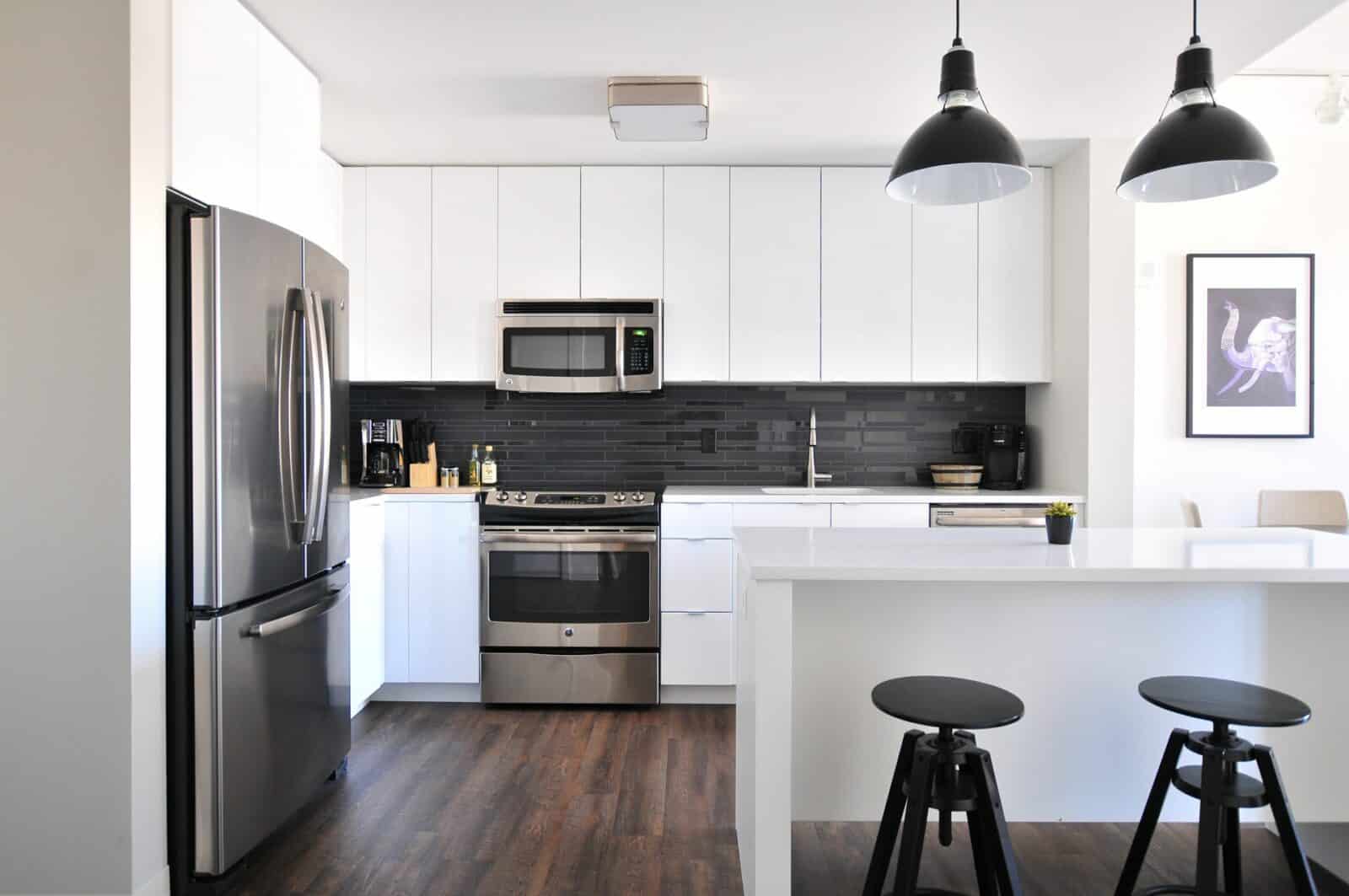 how to hire kitchen remodel contractor