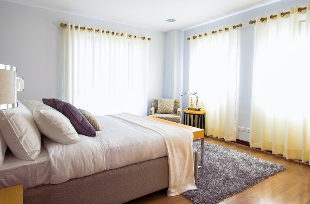 bedroom curtain and rugs