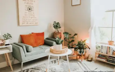 How to Arrange Furniture in a Small Living Room Easily