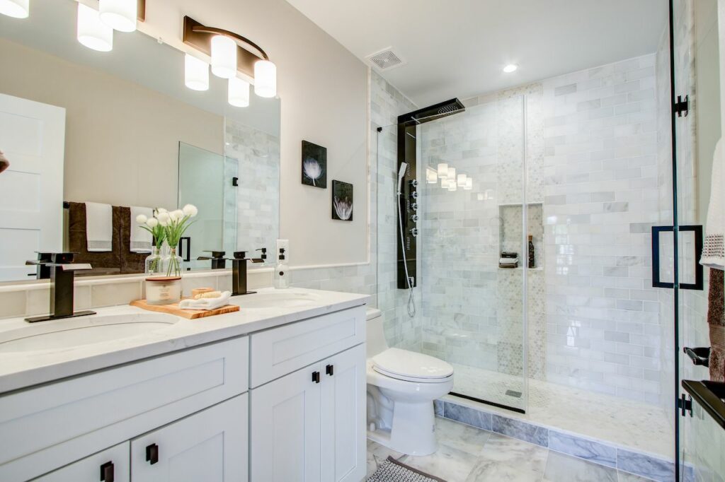 Bathroom remodel in Leesburg, Prime Custom Kitchen & Bath Remodeler