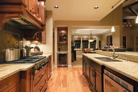 Kitchen designer in Odenton, M & C Global Construction LLC