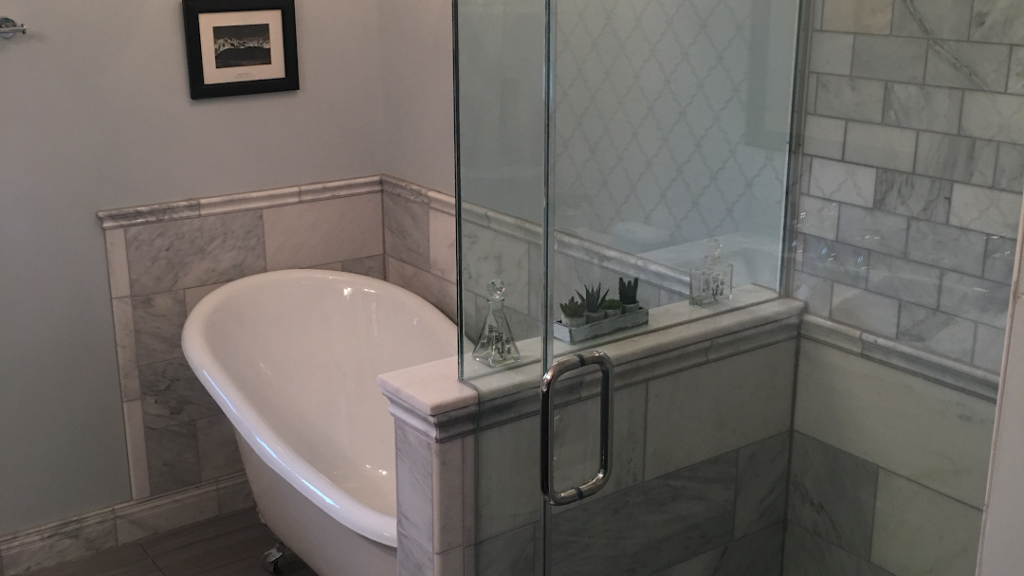 Bathroom remodeling company in Tinley Park, A2Z Construction Contractors Inc.