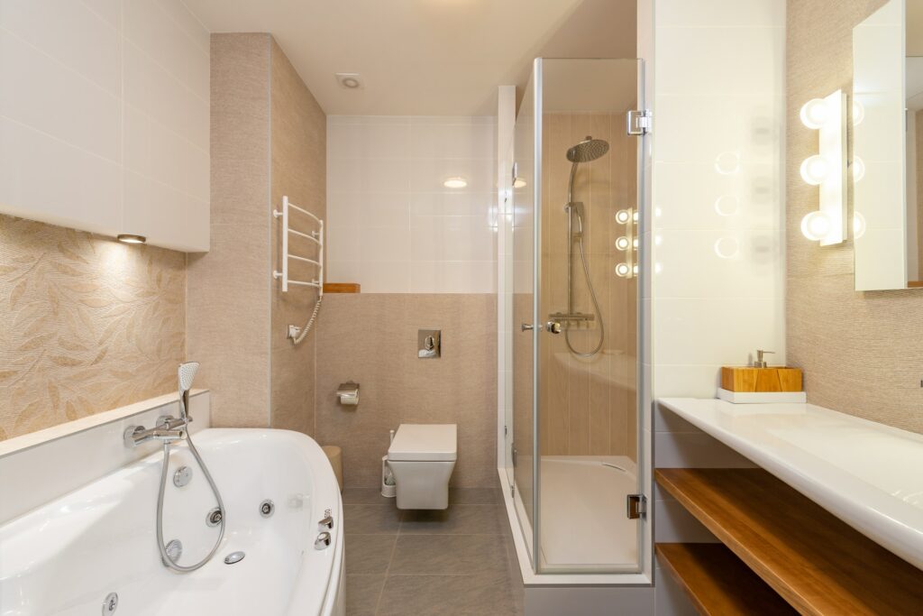 Bathroom remodeling in Oak Lawn, Modern Improvements 