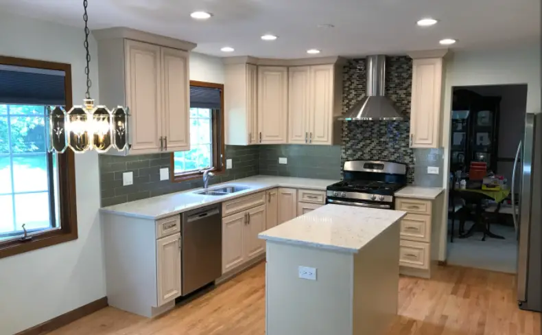 Kitchen remodeling in Schaumburg, Sunny Construction & Remodeling