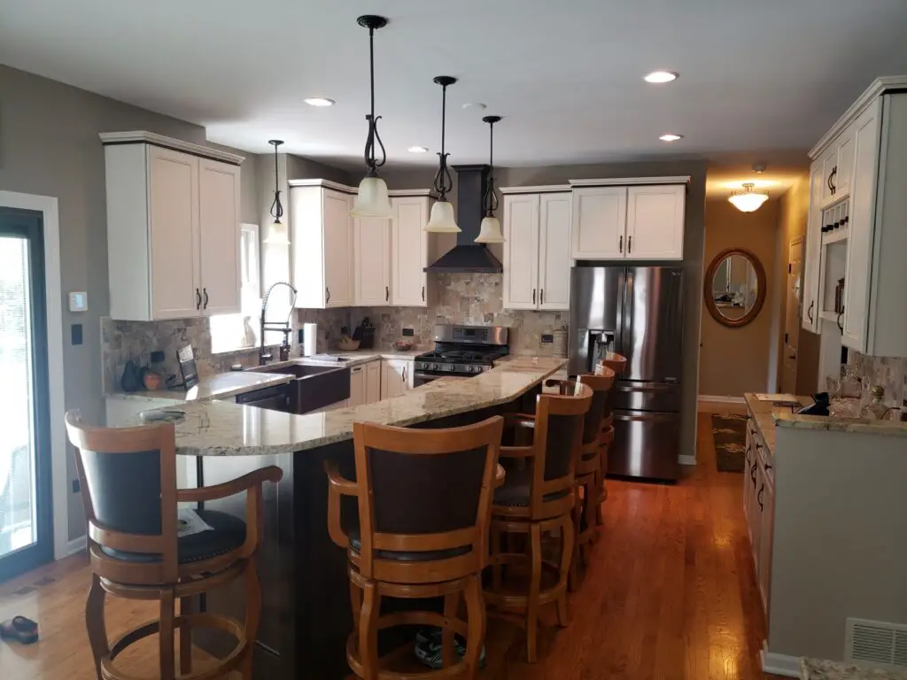 Kitchen remodeler in Plainfield, Top Notch Remodeling
