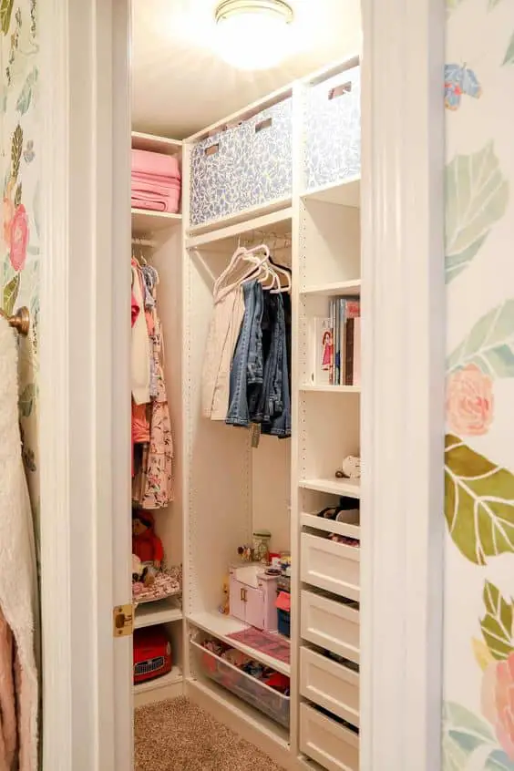 kiddie closet