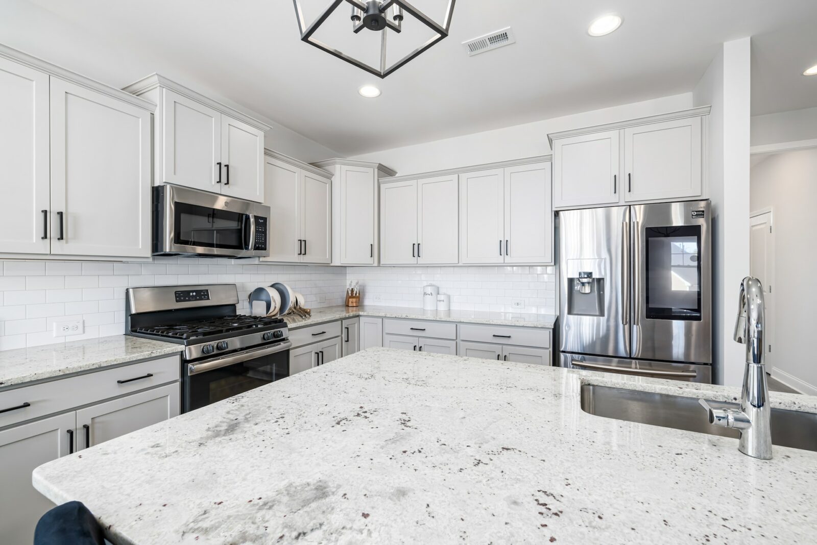 Can You Paint Granite Countertops?