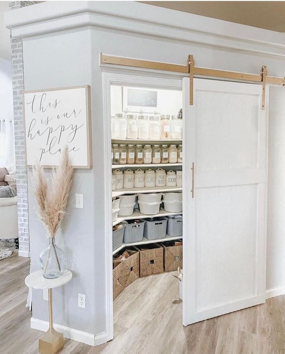 butler's pantry idea