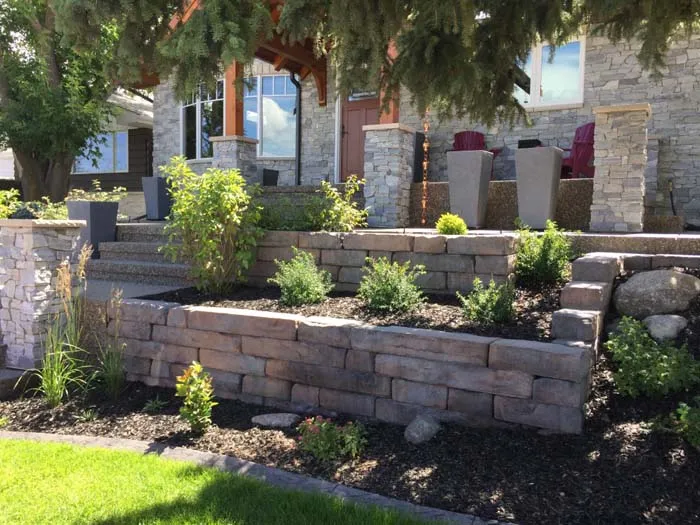 front yard landscaping ideas with rocks and mulch