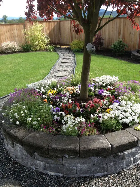 front yard landscaping ideas with rocks and mulch