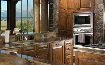 What Color Paint Goes With Brown Granite?