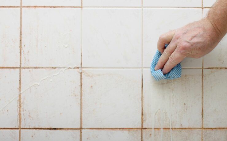 Orange Stains In Shower And How To Clean