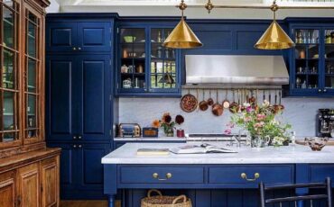 The Timeless Appeal Of Blue Kitchen Cabinets