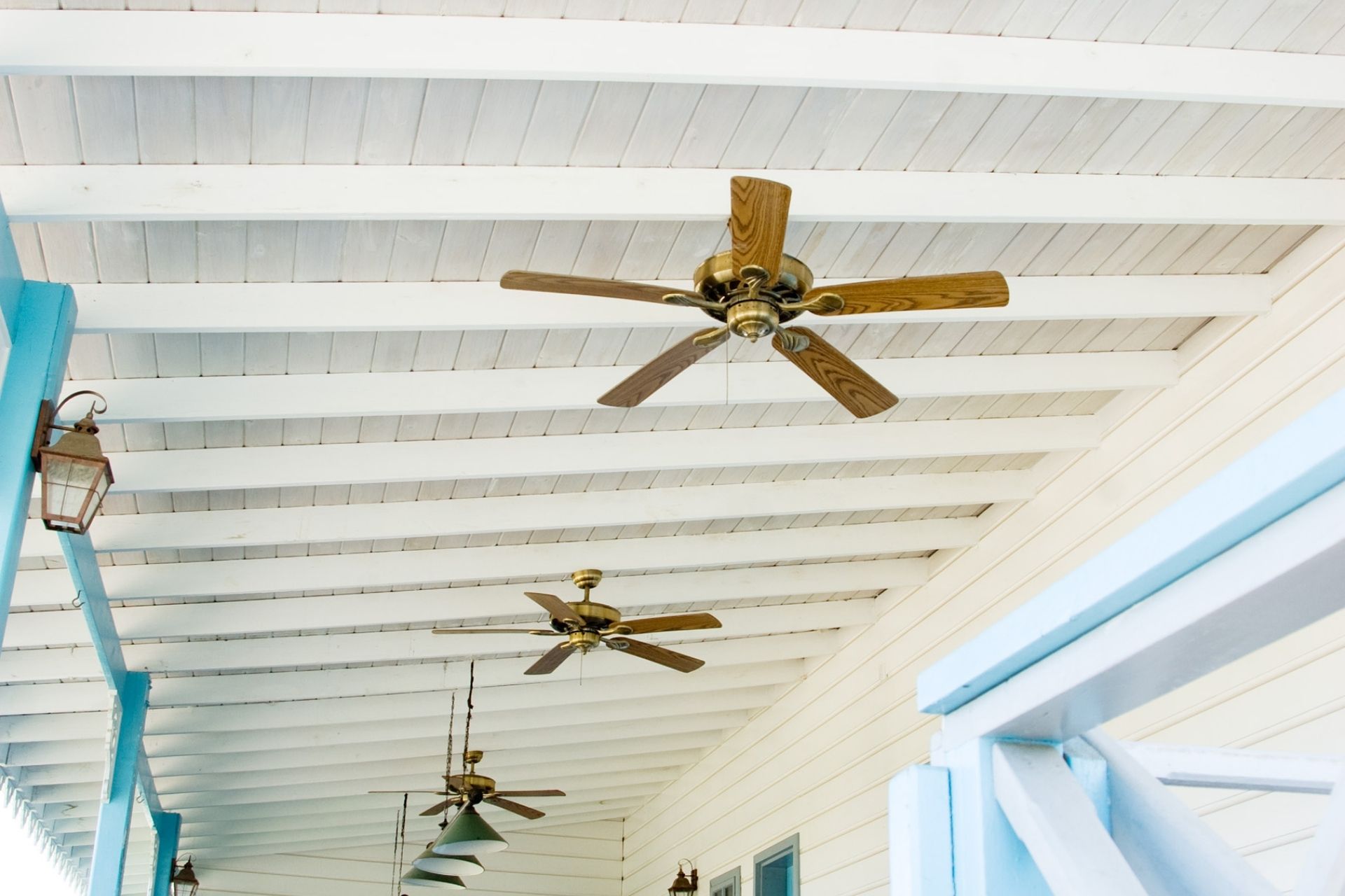 beadboard-porch-ceiling-everything-you-must-know-about