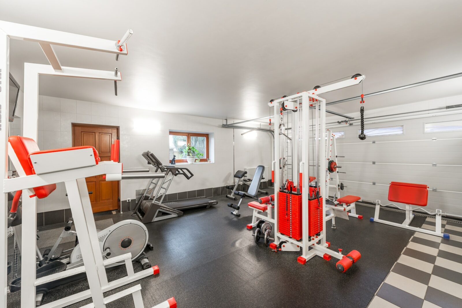 luxury home gym