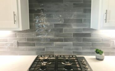 How to Remove Kitchen Backsplash?