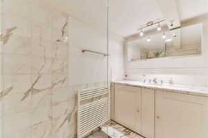 Small Bathroom Accent Wall Ideas
