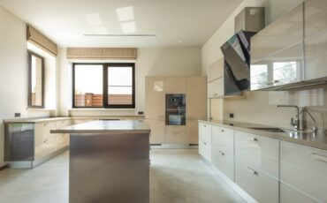 What You Should Know Before Choosing Kitchen Cabinets