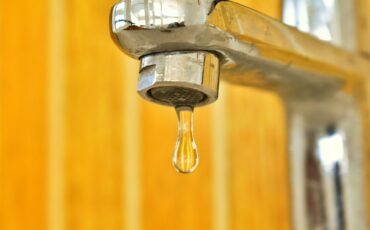 Reduce Your Environmental Footprint: Simple Water Conservation Tips for Your Home