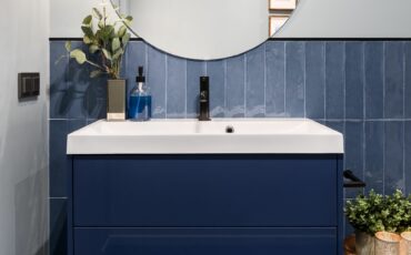 The Blue Bathroom Vanity Trend: Stylish or Just a Passing Fad?