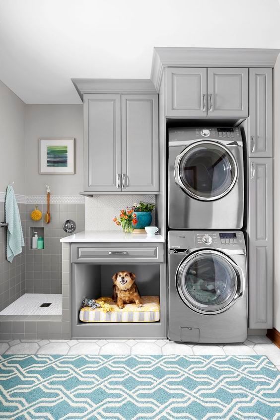 mudroom laundry room