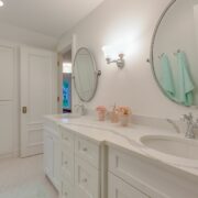 how much to install bathroom vanity