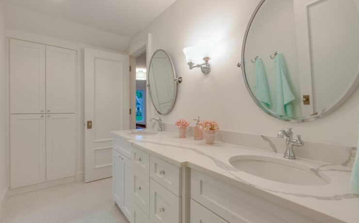 how much to install bathroom vanity