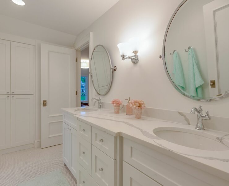 how much to install bathroom vanity
