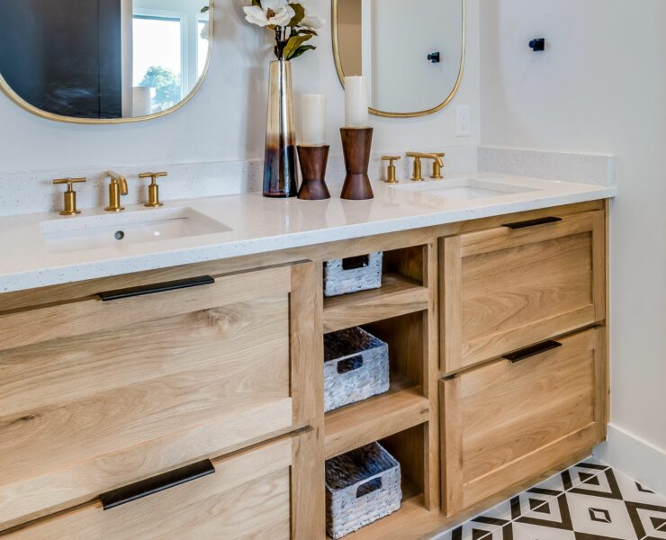 light wood bathroom vanity