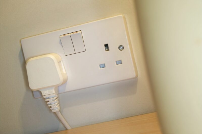 New Electrical Outlet Installation 800x533 