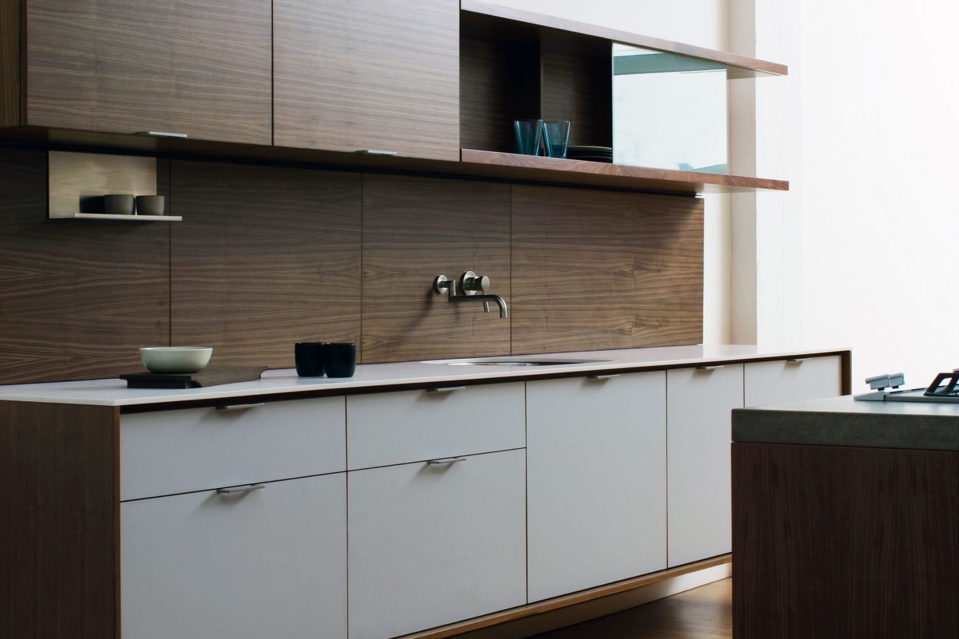 Floating Kitchen Cabinets: A Comprehensive Guide for Homeowners
