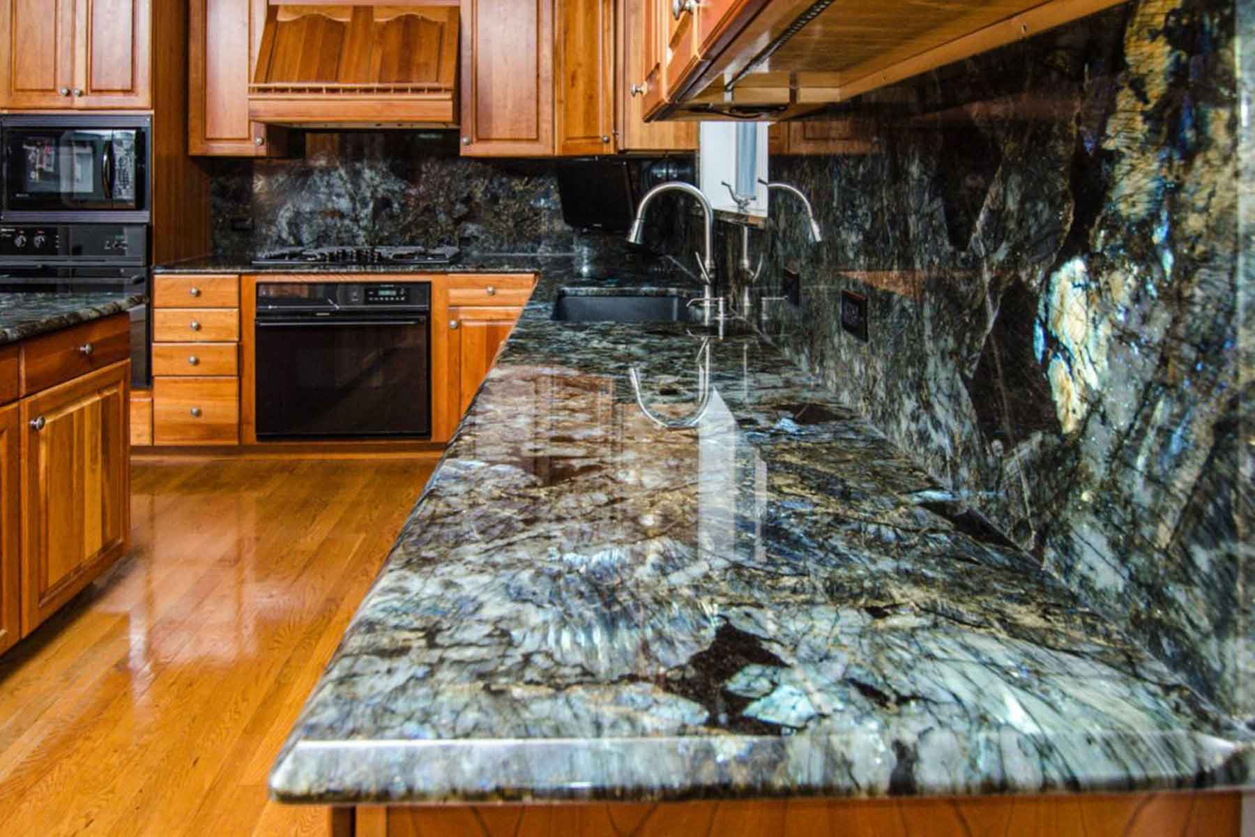 Labradorite countertop - The Home Atlas