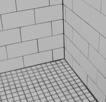 White Subway Tile with Black Grout