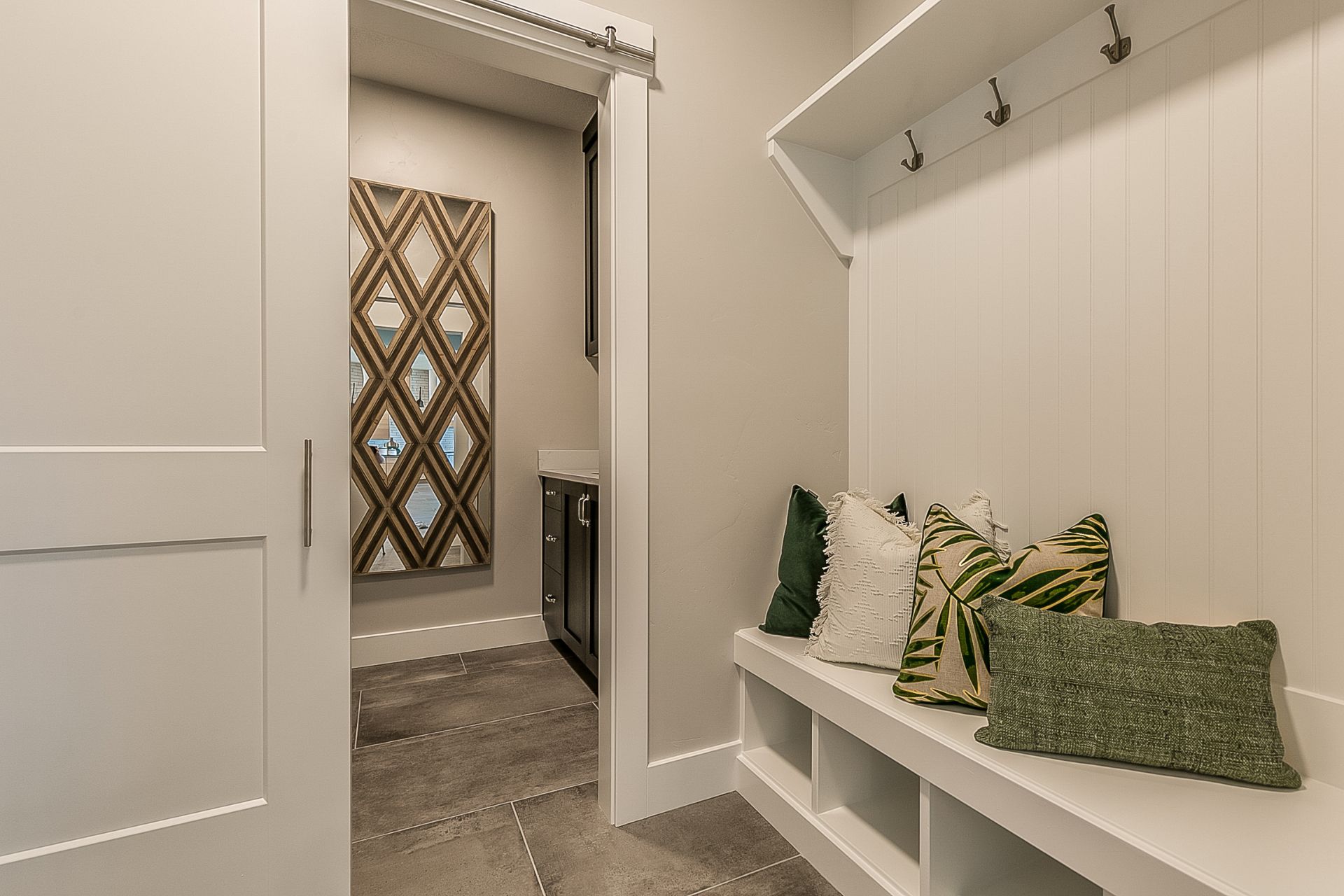 Do It Yourself Mudroom Storage: Ideas for a Customized Space