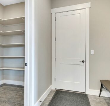 house plans with mudroom and walk-in pantry