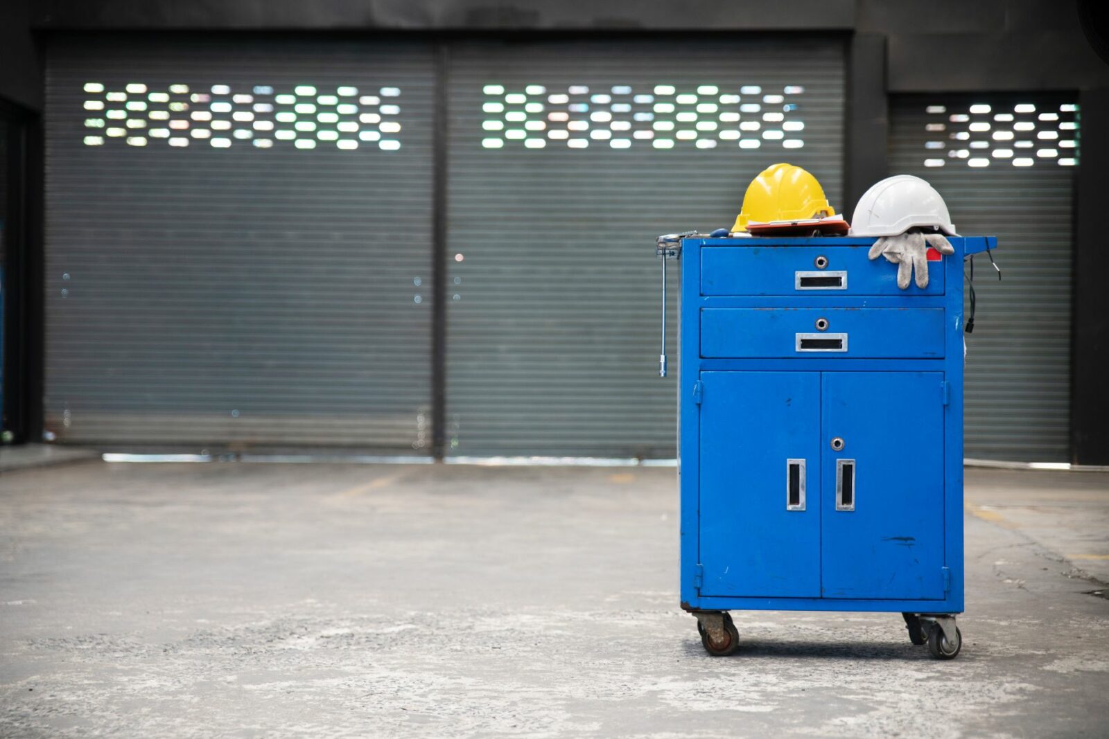 metal garage cabinet