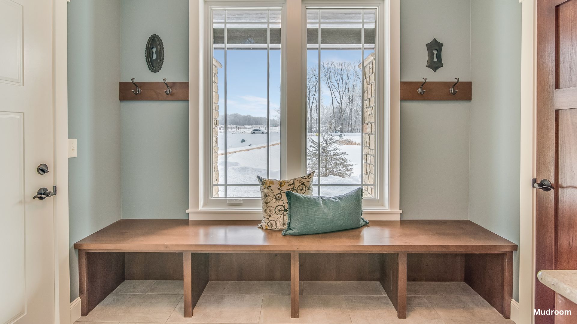 mudroom remodel - how to organize a mudroom