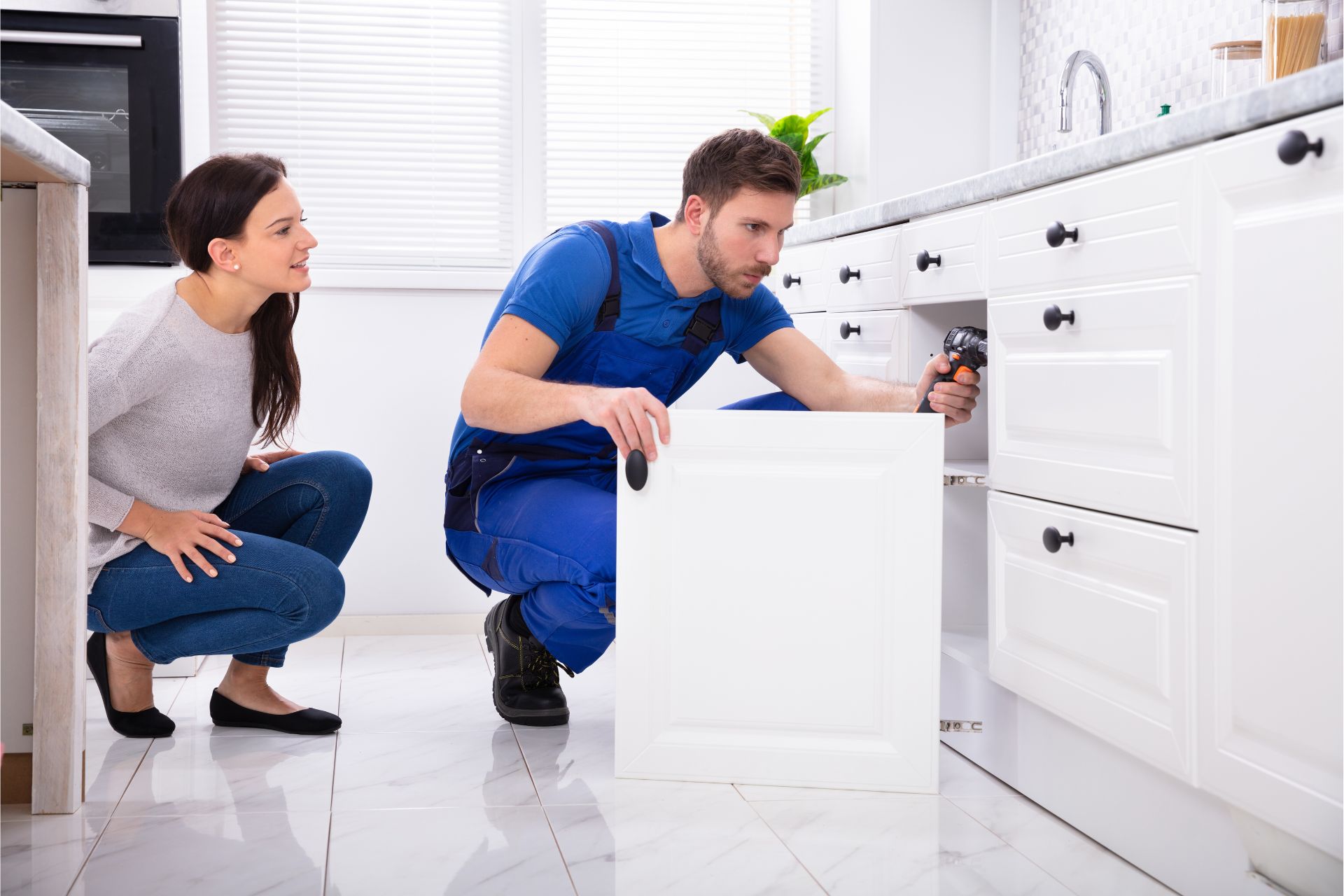 how to remove kitchen cabinets