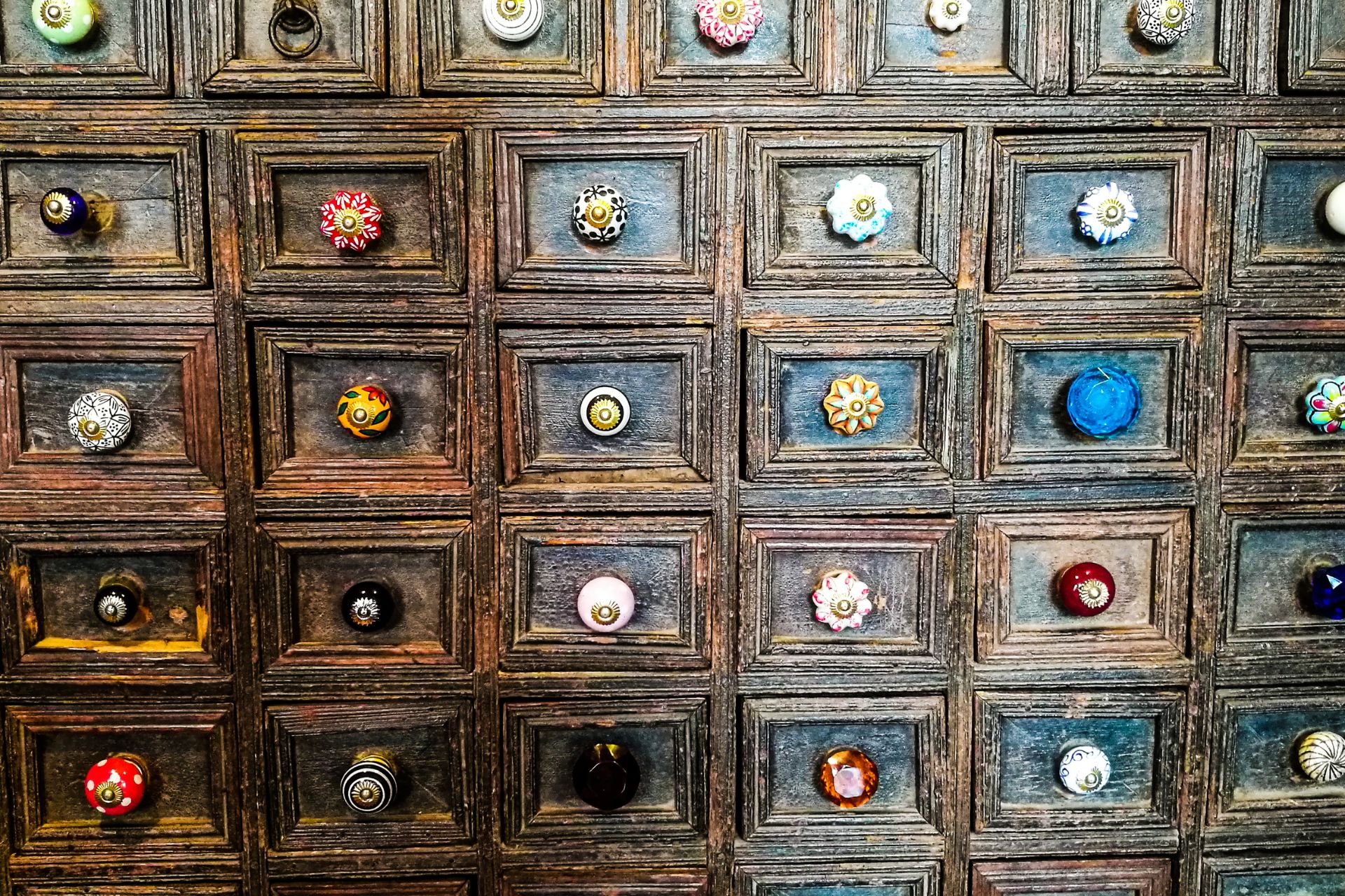 Unique cabinet knobs revamp your kitchen s look 