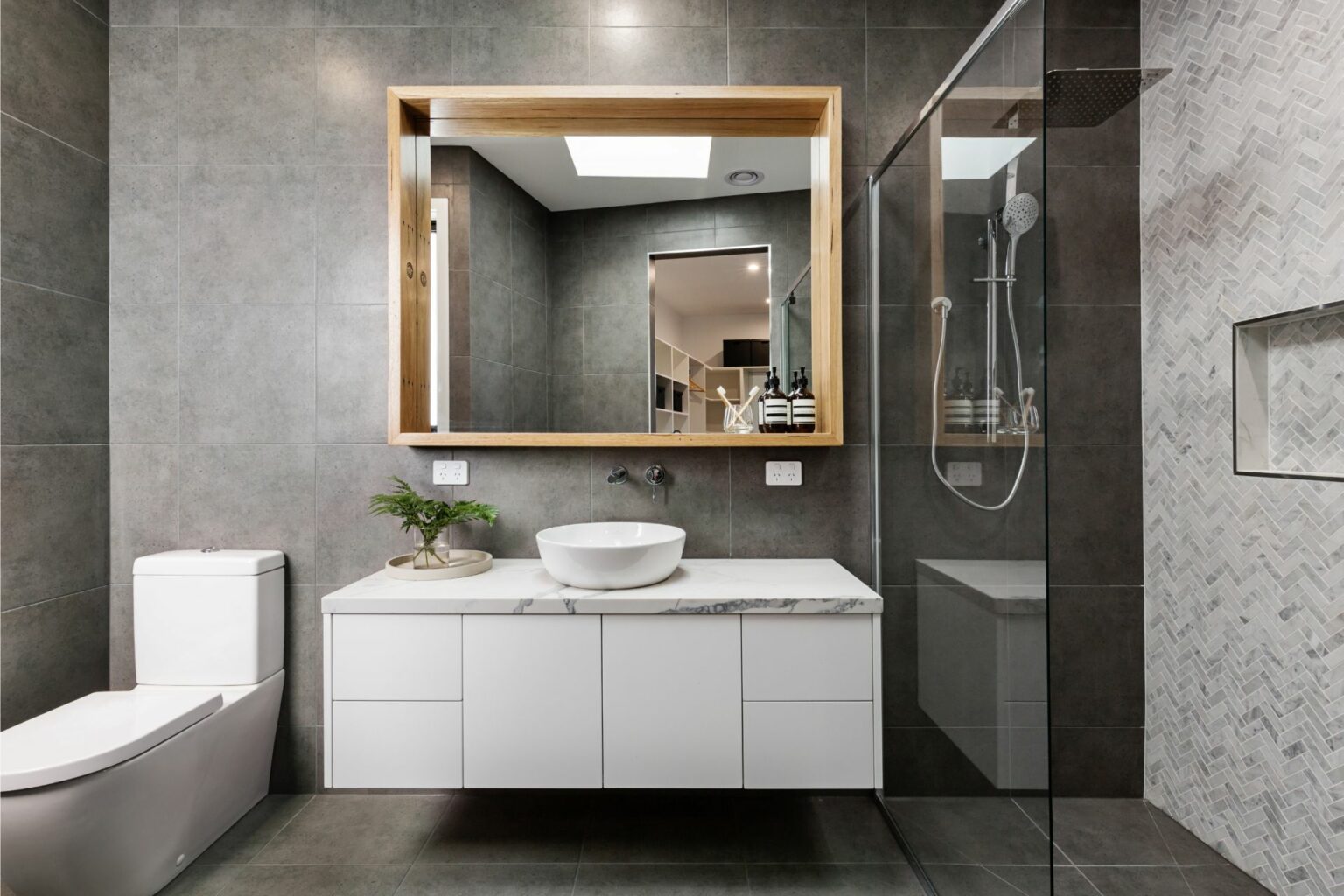 8 x 8 bathroom design