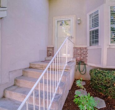 Front Door Steps Design Ideas