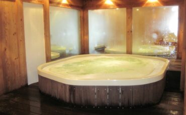 Transforming Your Space: The Comprehensive Guide to a Jacuzzi Remodel