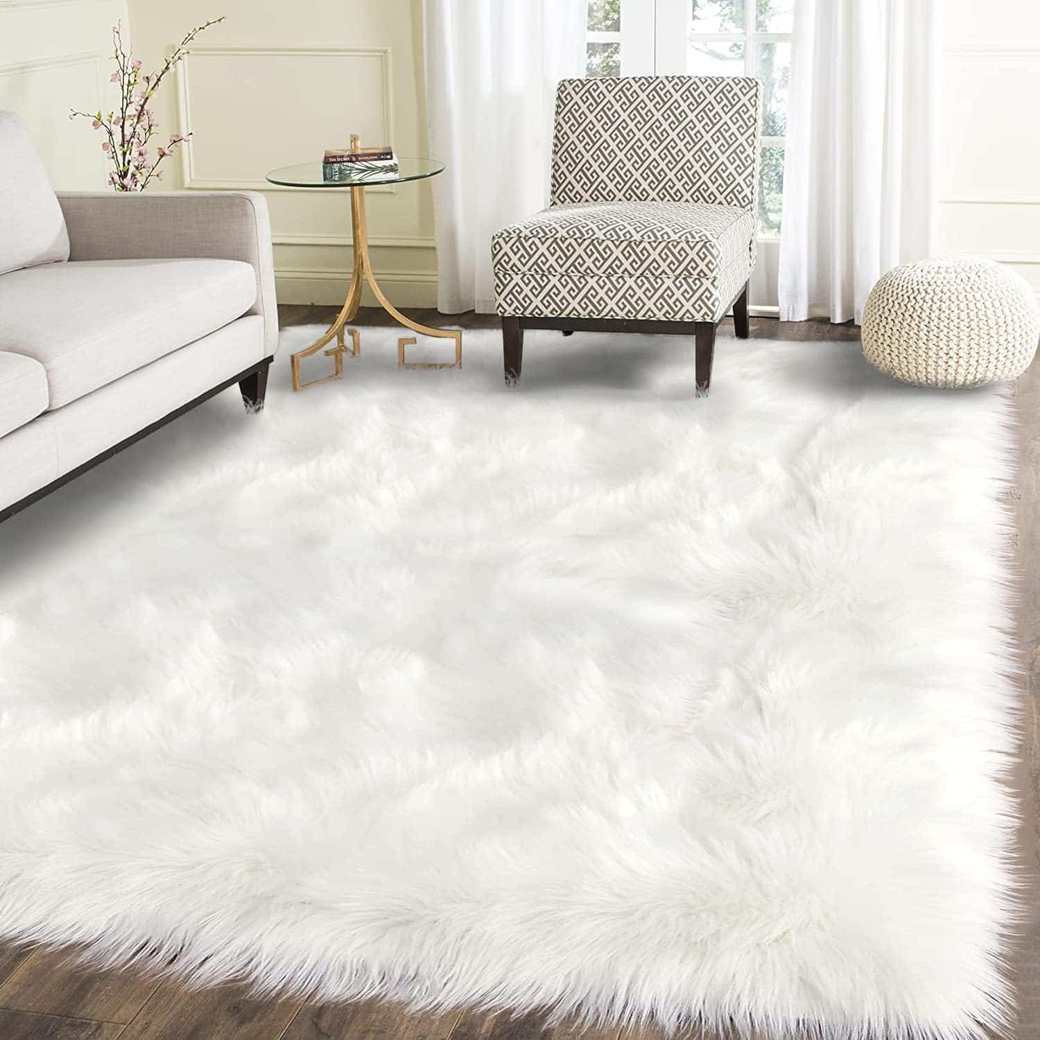 white shaggy rug living room