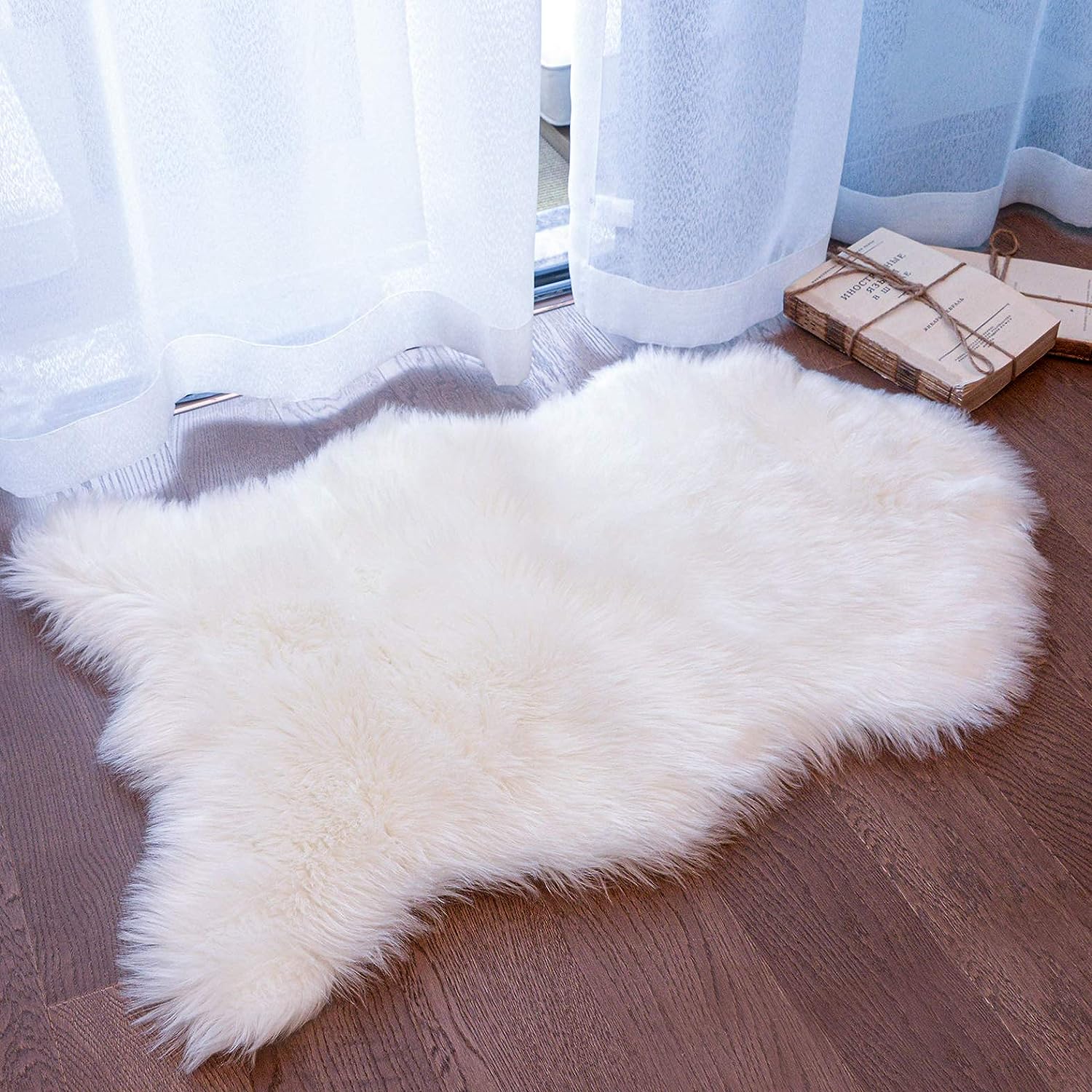 white shaggy rugs for living room