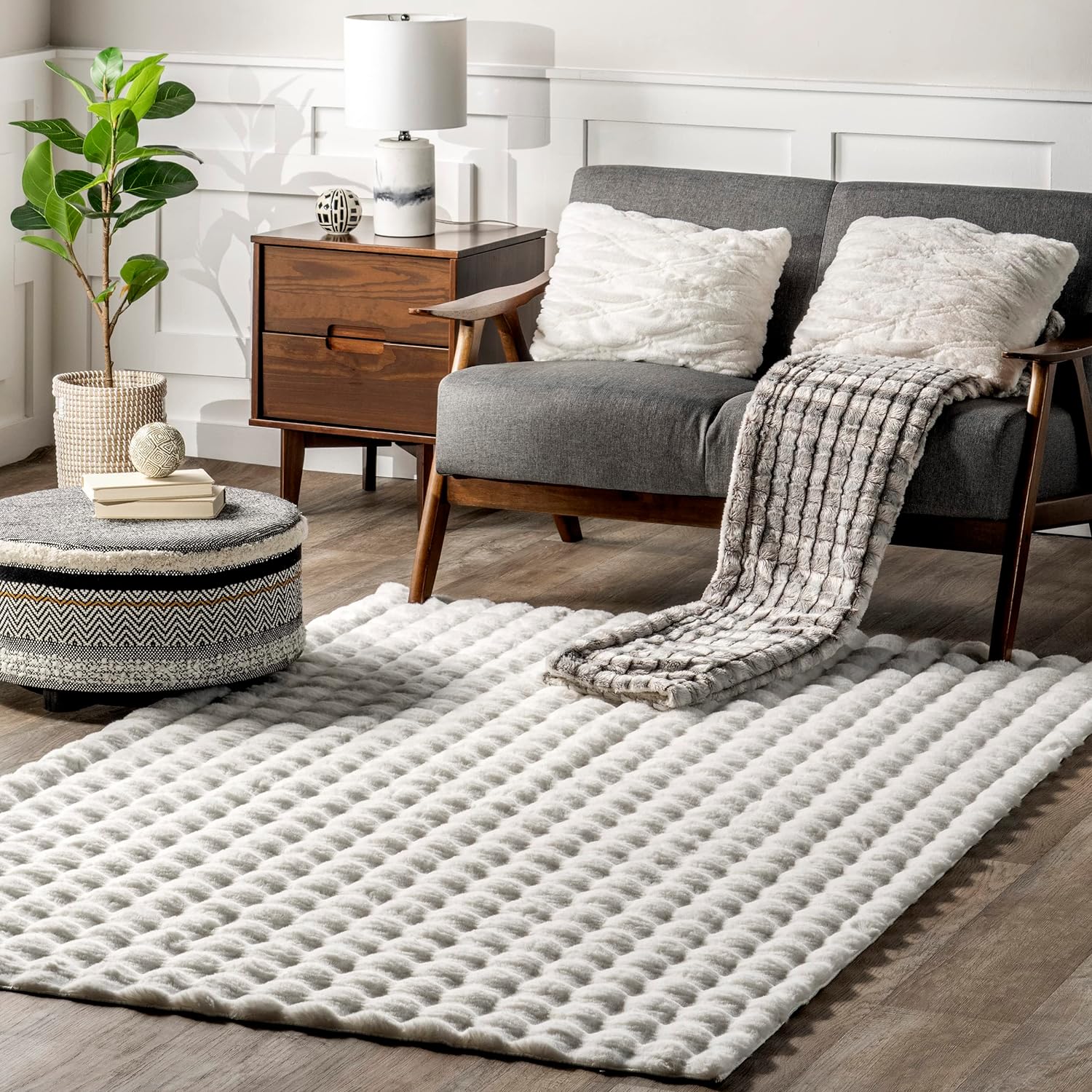 faux rabbit white living room rug