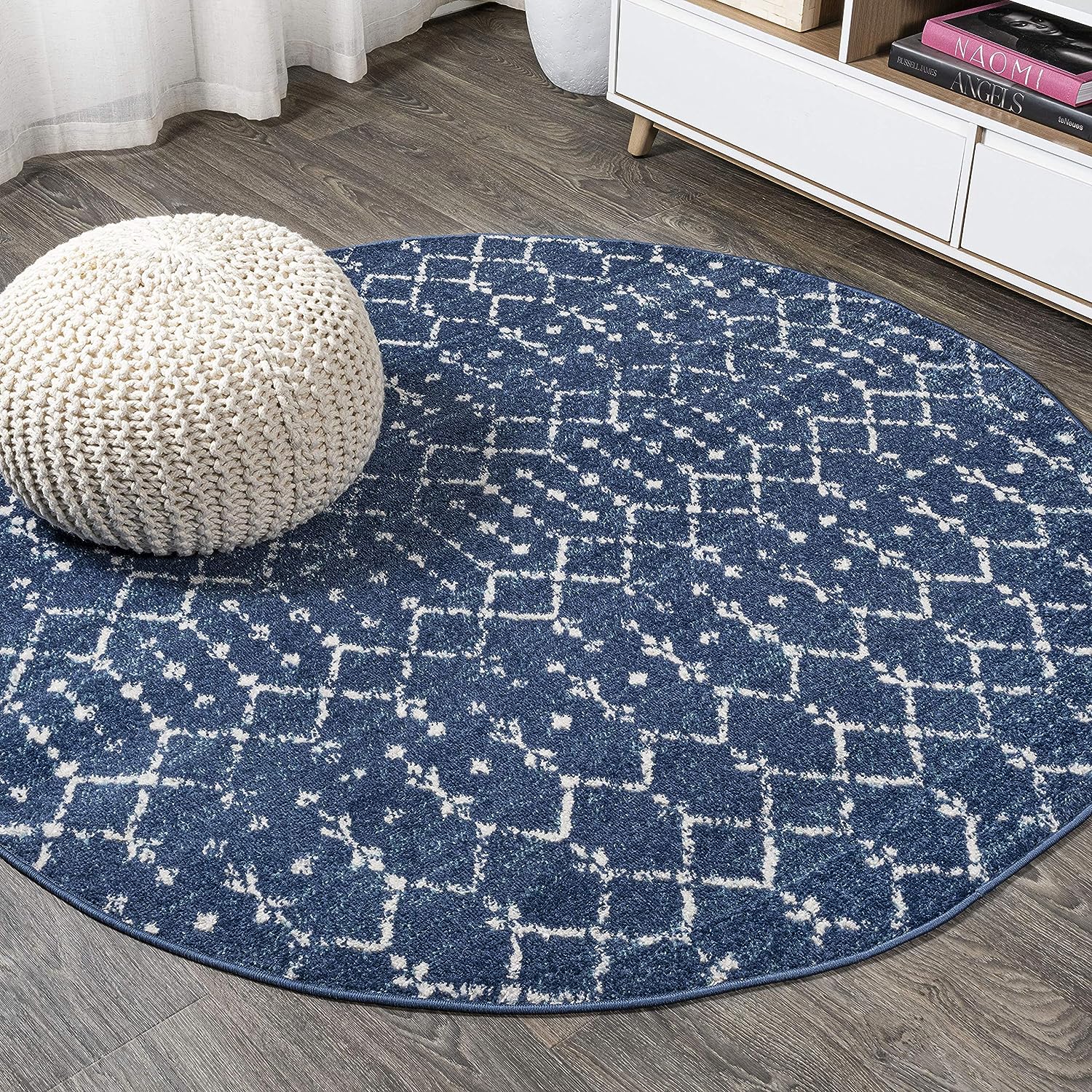round blue boho rug